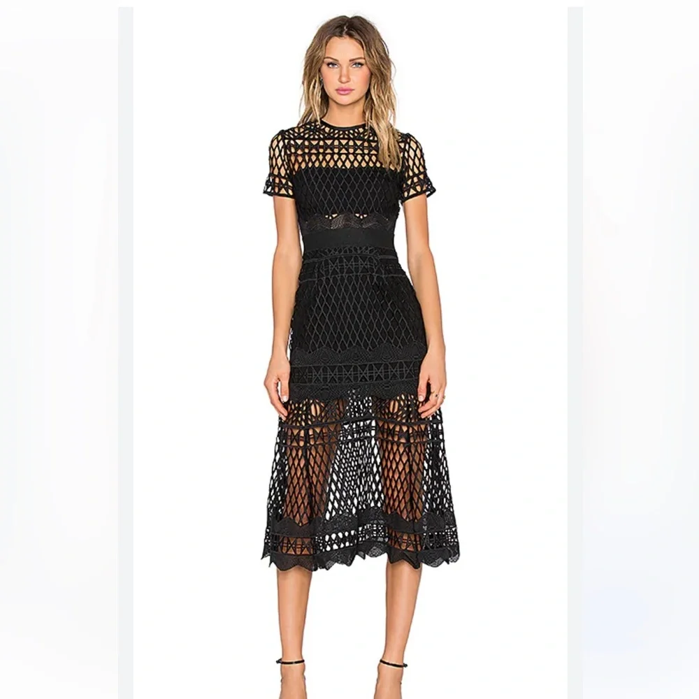 Self Portrait Cutwork Layered dress size 0 NWT - Picture 1 of 11